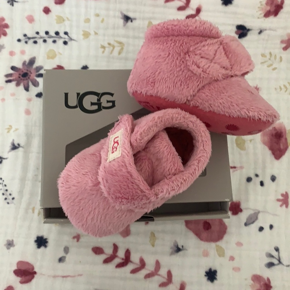 SOLD - Ugg for Baby Crib Boot - Pink; Size 1